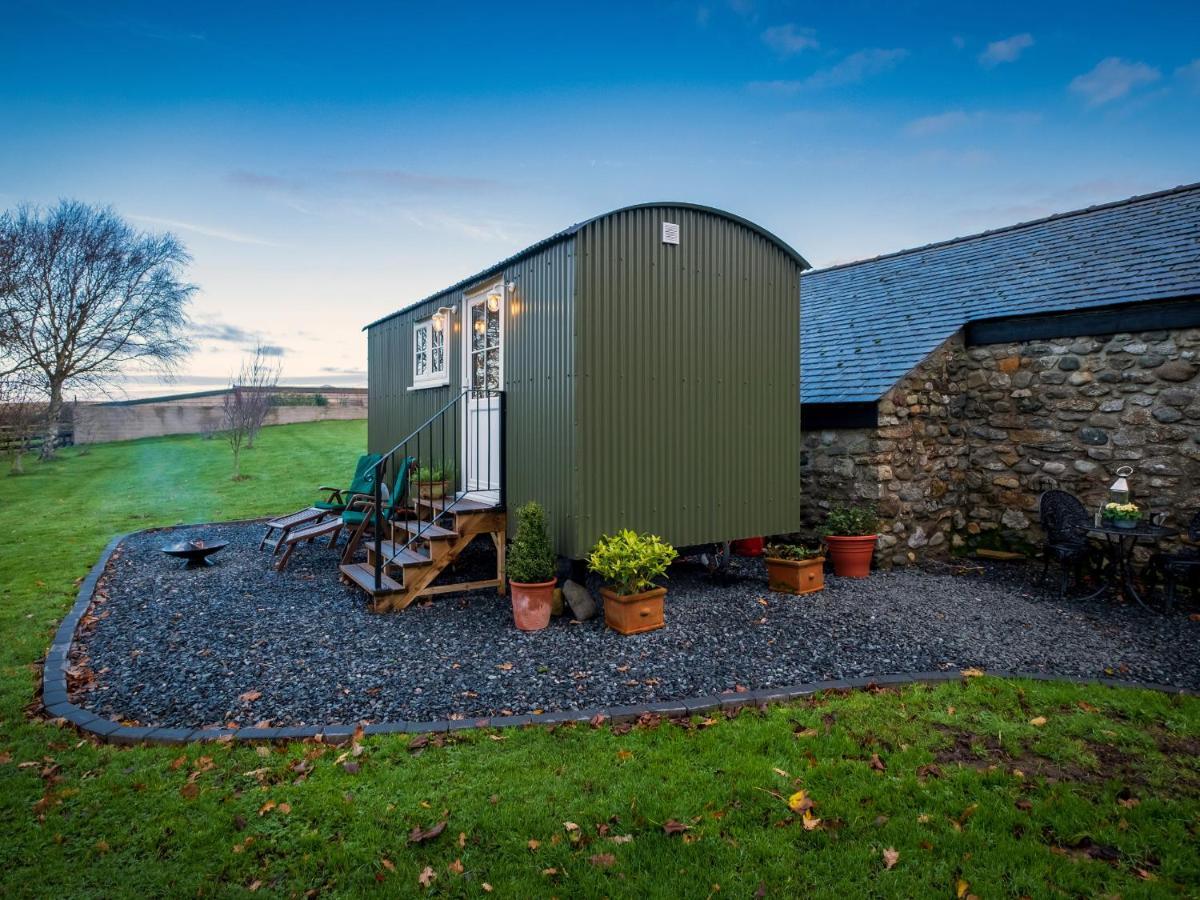 The Pleasant Hut At Mountpleasant Farm Ulverston Exterior foto
