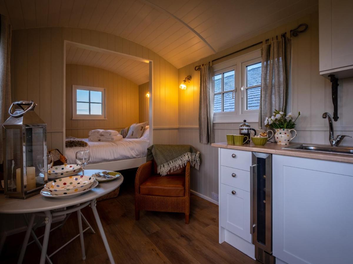 The Pleasant Hut At Mountpleasant Farm Ulverston Exterior foto